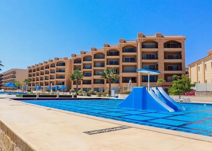 Amazing 2 Bedroom Selena Bay